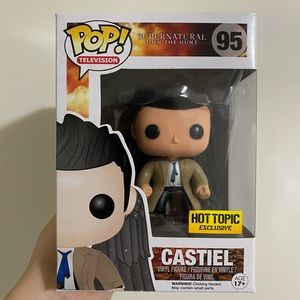 FUNKO pop 95 hot topic exclusive
